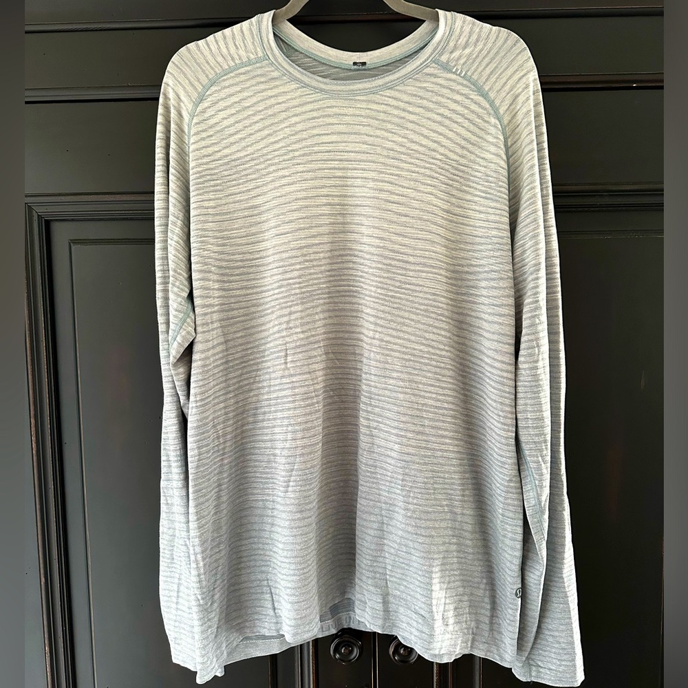Lululemon Metal Vent Tech Long Sleeve Shirt
